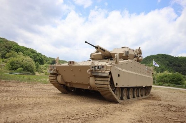 한화에어로스페이스의 차세대 장갑차 '레드백'.[사진=한화에어로스페이스]